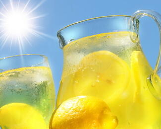 Лимонад признан чемпионом по утолению жажды в летние дни