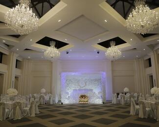 Свободная дата в Portofino Grand Ball Room!