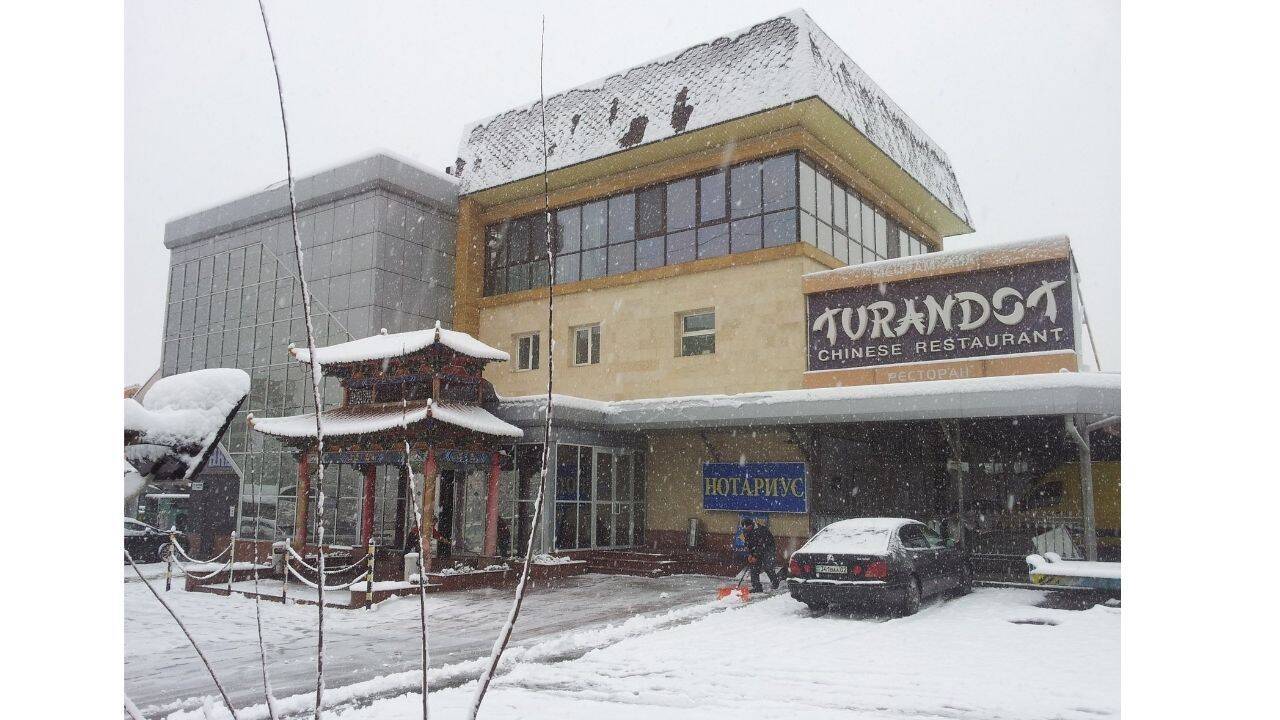 Ресторан «Turandot на Жарокова» в Алматы, ул. Жарокова, 282, уг. ул.  Дунаевского. Фото, отзывы.