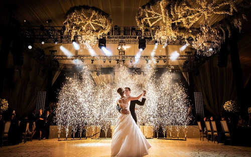 Волшебство зимней свадьбы: где провести свадебный банкет в Алматы